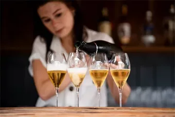 Quob Retreat Carousel_0002_untitled-10